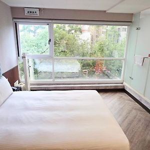 Ximen Garden Inn